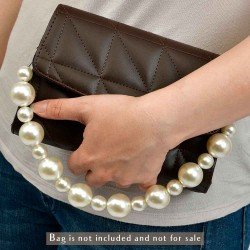 Pearl Chain Handbag Short Handle and Charm