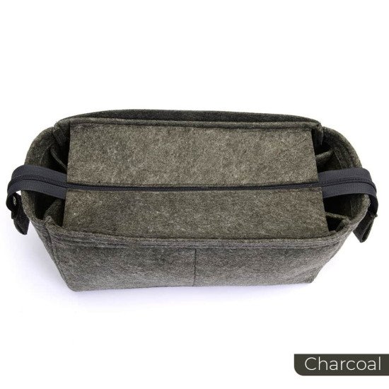 Bag and Purse Organizer with Zipper Top Style for Tote 32 With Horse And Carriage Dot Print