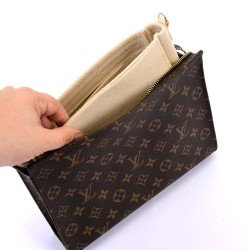 Bag and Purse Organizer with Basic Style and D-rings for LV Toiletry Pouch 19 / 26 Bag and Purse Organizer with Basic Style and D-rings for LV Toiletry Pouch 19 / 26